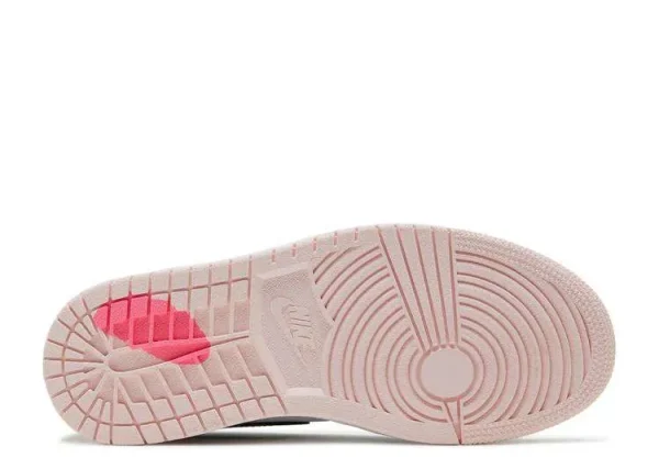 AIR JORDAN 1 HIGH 'BUBBLE GUM' - Imagen 4