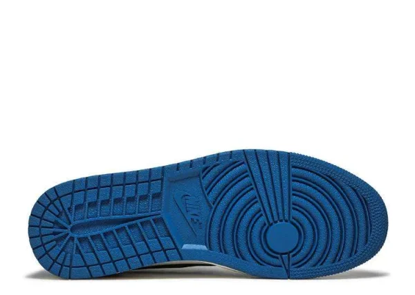 AIR JORDAN 1 LOW TRAVIS SCOTT X FRAGMENT - Imagen 4