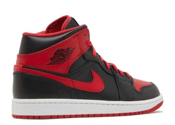 AIR JORDAN 1 MID 'ALTERNATE BRED' - Imagen 3