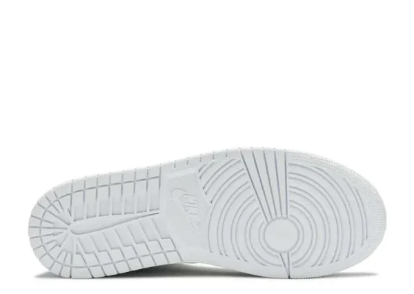 AIR JORDAN 1 MID 'TRIPLE WHITE' - Imagen 4