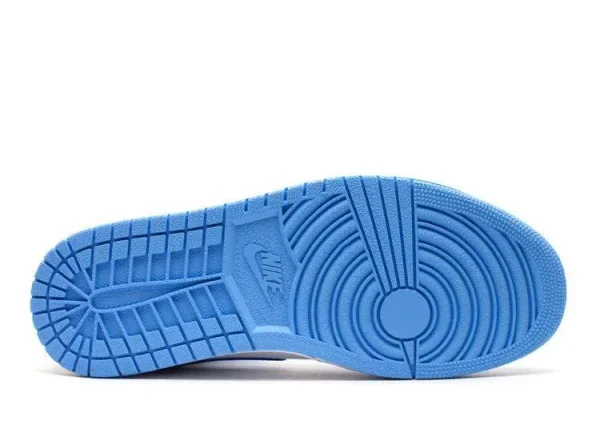AIR JORDAN 1 MID 'UNC' - Imagen 4