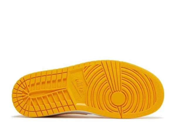 AIR JORDAN 1 MID 'UNIVERSITY GOLD' - Imagen 4