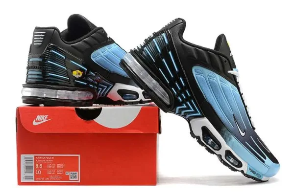 AIR MAX PLUS TN 3 'BLACK CLOUD' - Imagen 2