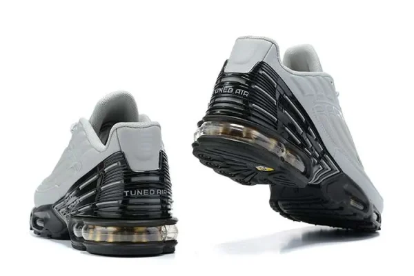 AIR MAX PLUS TN 3 'COOL GREY' - Imagen 2
