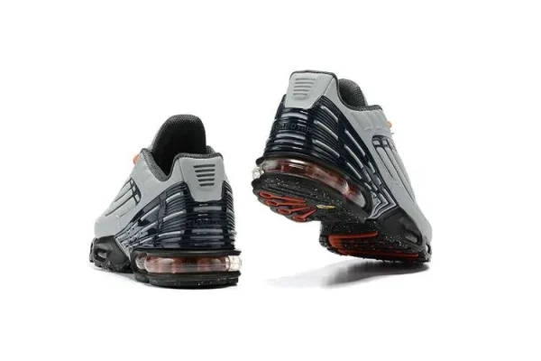 AIR MAX PLUS TN 3 'COOL GREY' - Imagen 2