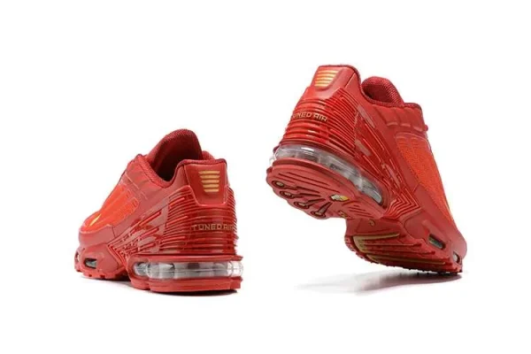 AIR MAX PLUS TN 3 'GYM RED' - Imagen 2