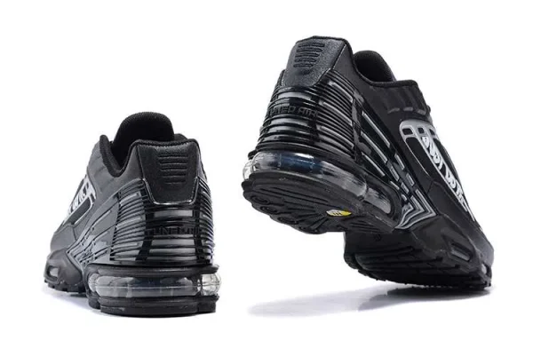 AIR MAX PLUS TN 3 'JUST DO IT METALLIC SILVER' - Imagen 3