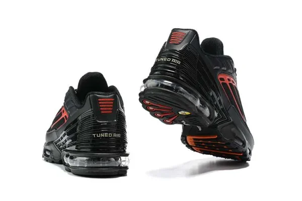 AIR MAX PLUS TN 3 'LAVA' - Imagen 3