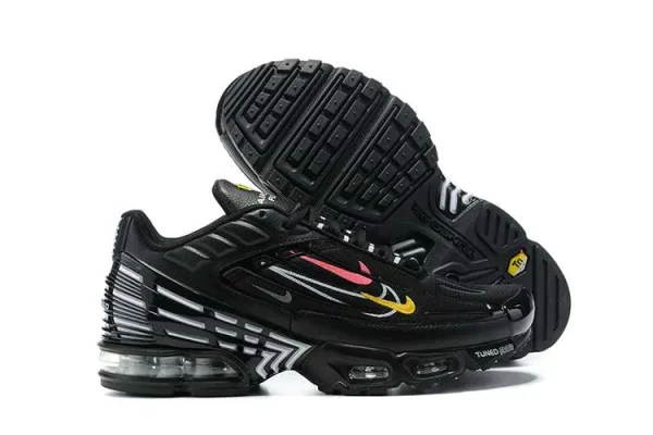 AIR MAX PLUS TN 3 'QUADRUPLE SWOOSH BLACK' - Imagen 2