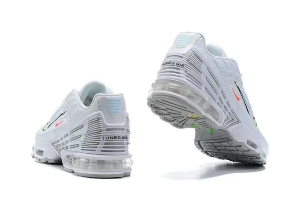 AIR MAX PLUS TN 3 'QUADRUPLE SWOOSH WHITE' - Imagen 3