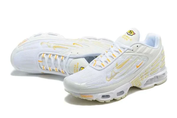AIR MAX PLUS TN 3 'QUADRUPLE SWOOSH YELLOW' - Imagen 4