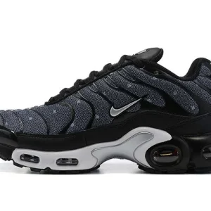 AIR MAX PLUS TN 'BLACK CHROME'