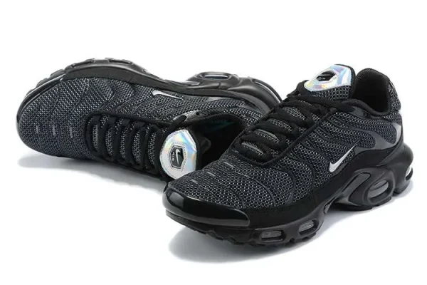 AIR MAX PLUS TN 'BLACK SUEDE SILVER' - Imagen 3