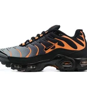 AIR MAX PLUS TN 'BLACK TOTAL ORANGE'