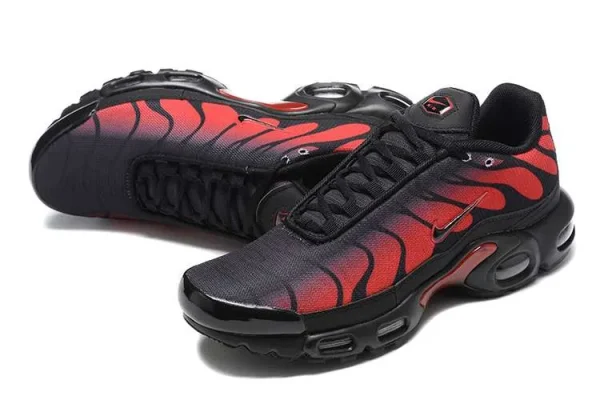 AIR MAX PLUS TN 'BRED REFLECTIVE' - Imagen 2