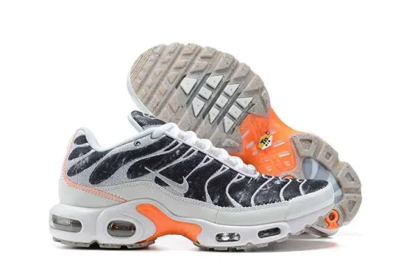 AIR MAX PLUS TN 'CRATER' - Imagen 2