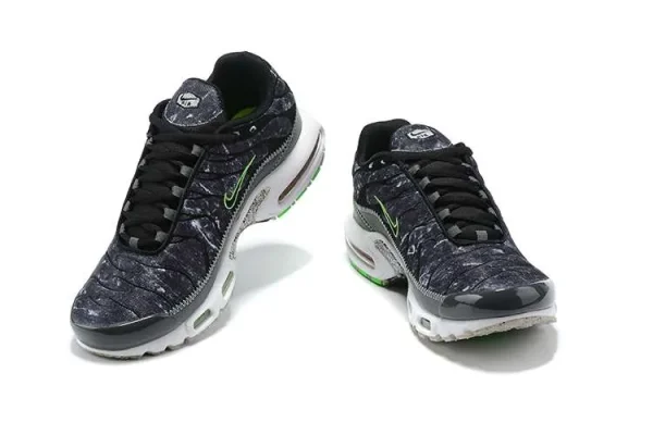 AIR MAX PLUS TN 'CRATER' - Imagen 2