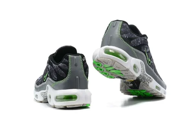 AIR MAX PLUS TN 'CRATER' - Imagen 3