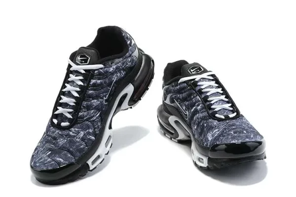 AIR MAX PLUS TN 'DARK SMOKE GREY' - Imagen 2