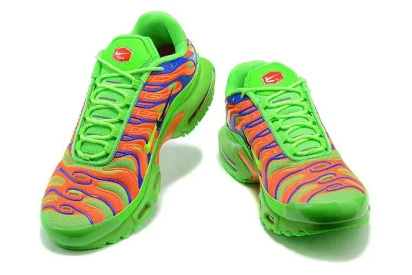AIR MAX PLUS TN 'DOUBLE SWOOSH' - Imagen 2