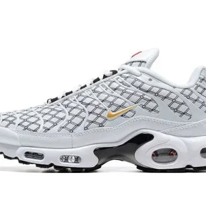 AIR MAX PLUS TN 'FRANCE'