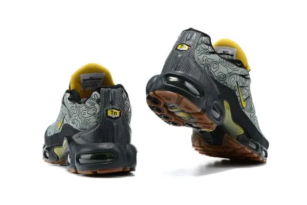 AIR MAX PLUS TN 'FRESH PRESPECTIVE' - Imagen 3