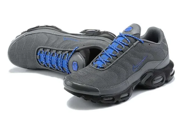 AIR MAX PLUS TN 'GREY REFLECTIVE' - Imagen 3