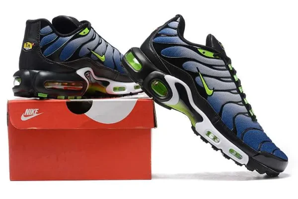AIR MAX PLUS TN 'ICONS' - Imagen 4