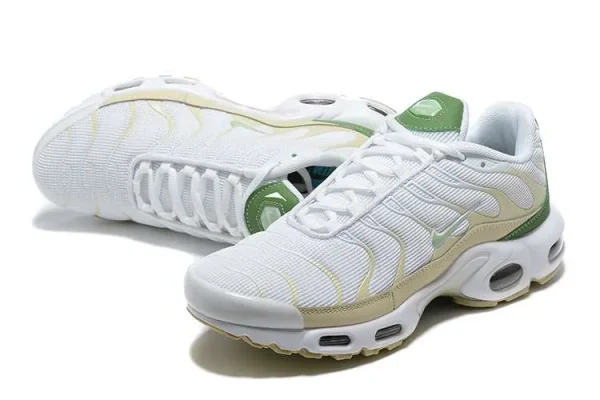 AIR MAX PLUS TN 'LIGHT BONE HONYDEW ALLIGATOR' - Imagen 3