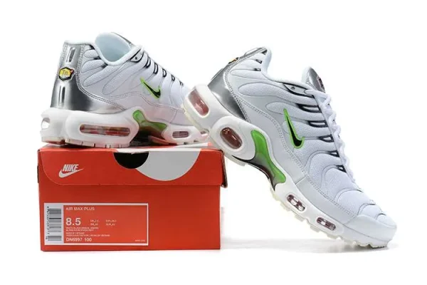 AIR MAX PLUS TN 'NEON METALLIC SILVER' - Imagen 2