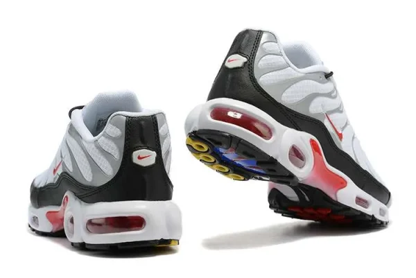 AIR MAX PLUS TN 'PHOTON DUST VARSITY RED' - Imagen 3