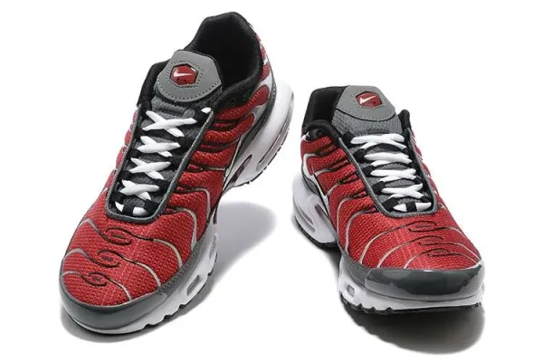 AIR MAX PLUS TN 'RED AND GREY' - Imagen 4