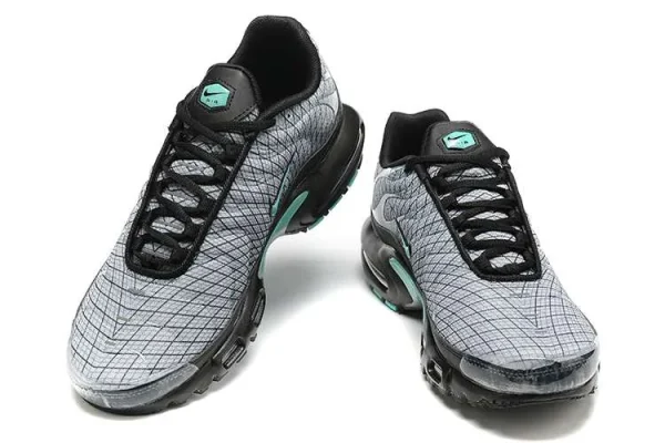 AIR MAX PLUS TN 'SPIROGRAPH' - Imagen 3