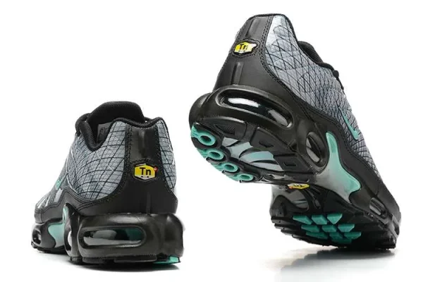 AIR MAX PLUS TN 'SPIROGRAPH' - Imagen 4