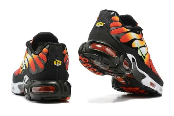 AIR MAX PLUS TN 'SUNSET GRADIENT' - Imagen 3