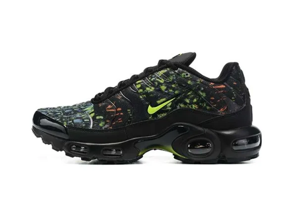 AIR MAX PLUS TN 'SUSTAINABLE BLACK VOLT'