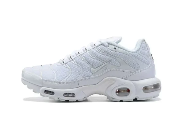 AIR MAX PLUS TN 'TRIPLE WHITE'