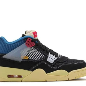 JORDAN RETRO 4 'OFF-NOIR'