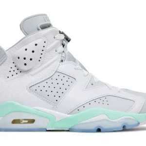 JORDAN RETRO 6 'MINT FOAM'