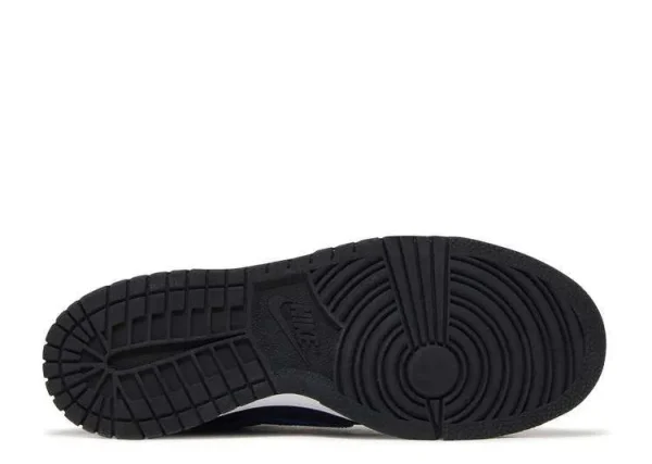SB DUNK LOW 'DARK RACER BLUE' - Imagen 4