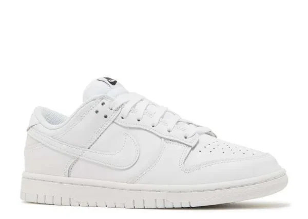 SB DUNK LOW 'TRIPLE WHITE' - Imagen 2