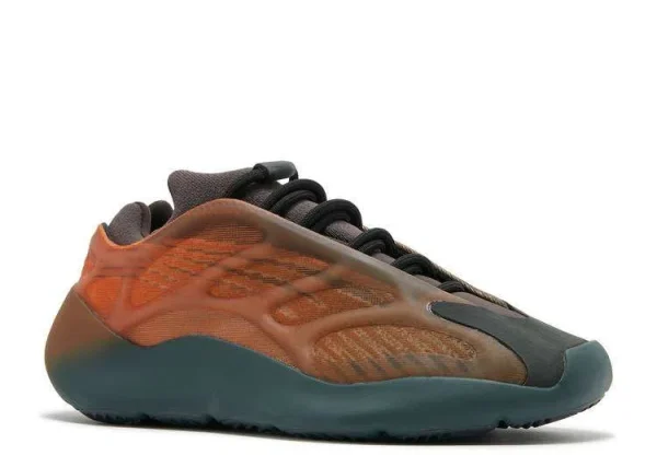 YEEZY 700 V3 'COPPER FADE' - Imagen 2