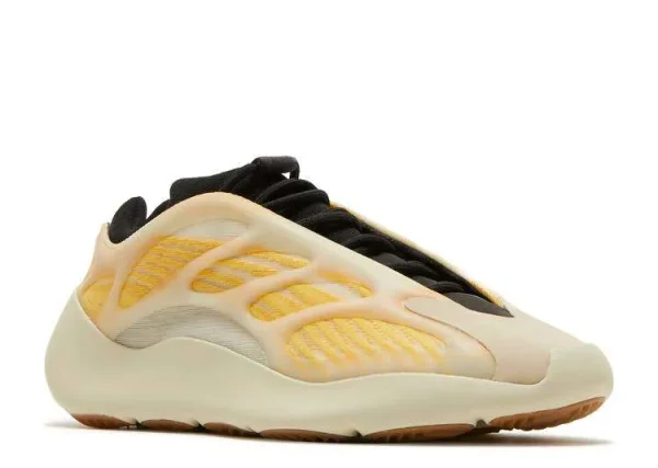 YEEZY 700 V3 'MONO SAFFLOWER' - Imagen 2