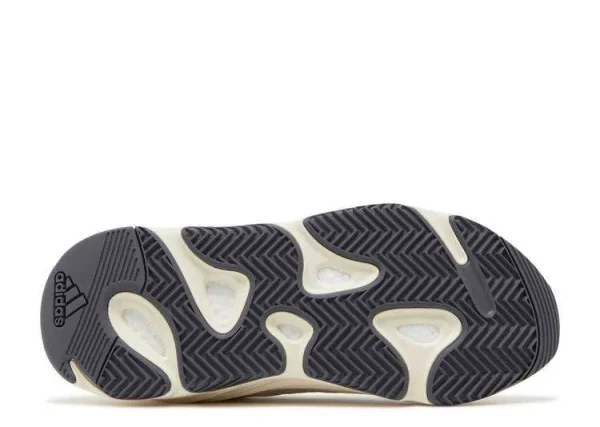 YEEZY BOOST 700 'ANALOG' - Imagen 4