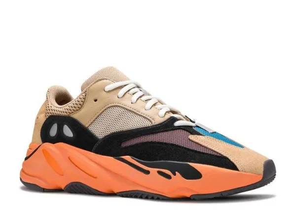 YEEZY BOOST 700 'ENFLAME AMBER' - Imagen 2