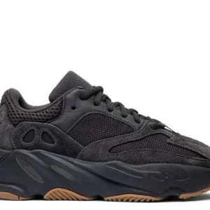 YEEZY BOOST 700 'UTILITY BLACK'