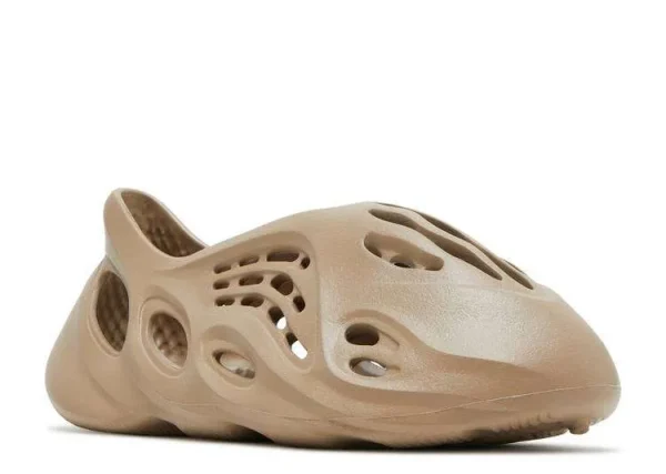 YEEZY FOAM RUNNER 'MIST' - Imagen 2