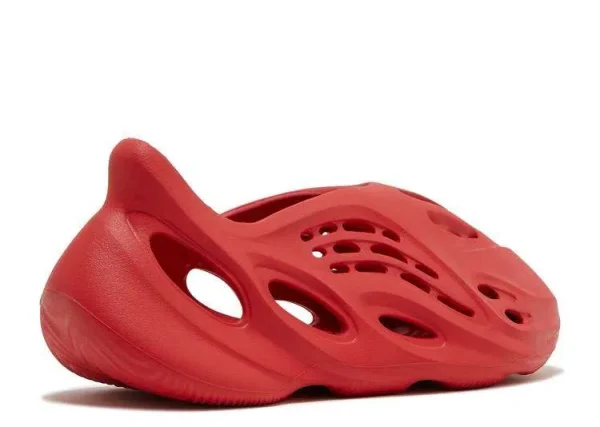 YEEZY FOAM RUNNER 'VERMILLON' - Imagen 3